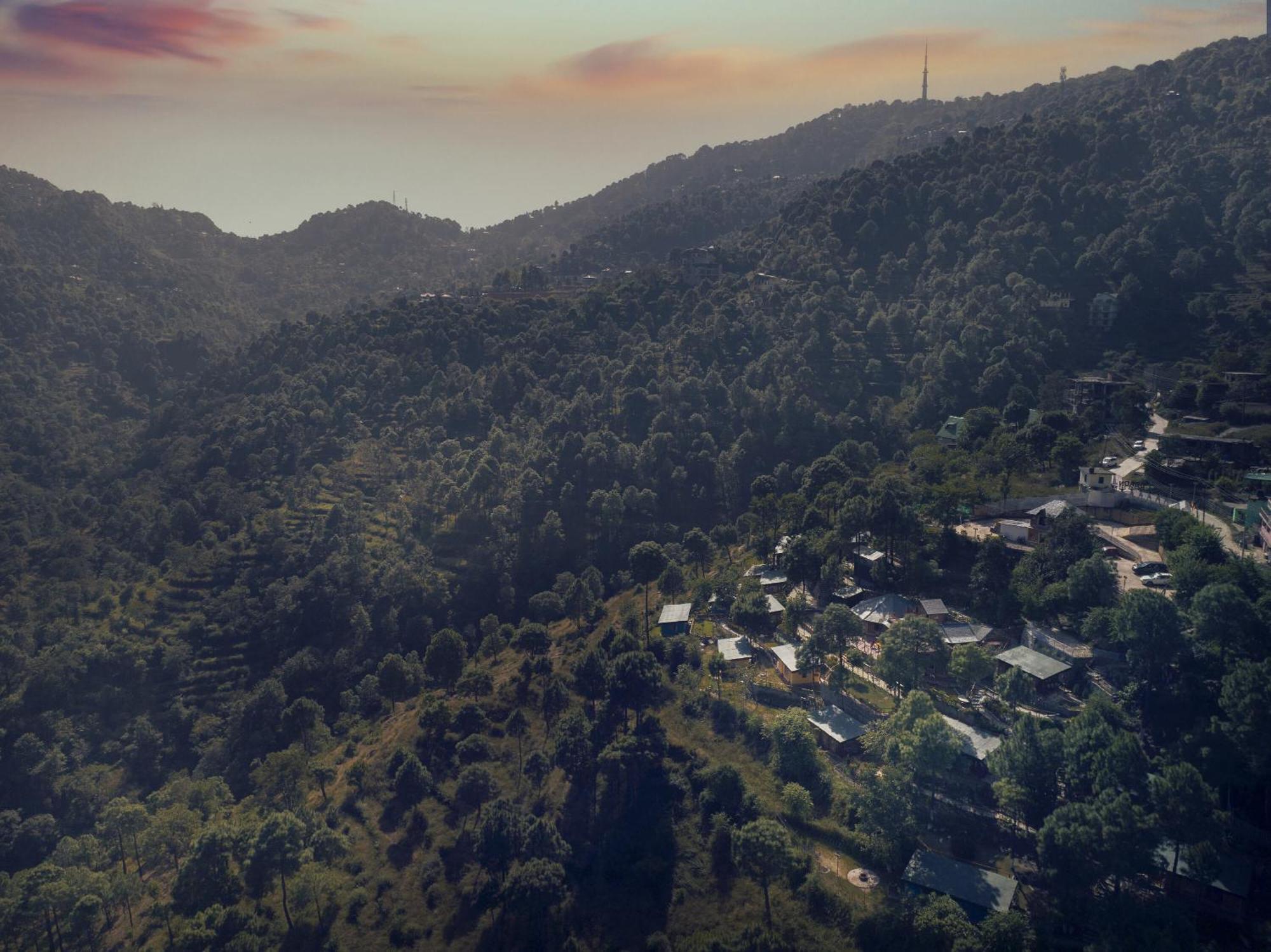 فندق A Kasauli Ggaon By Echor المظهر الخارجي الصورة