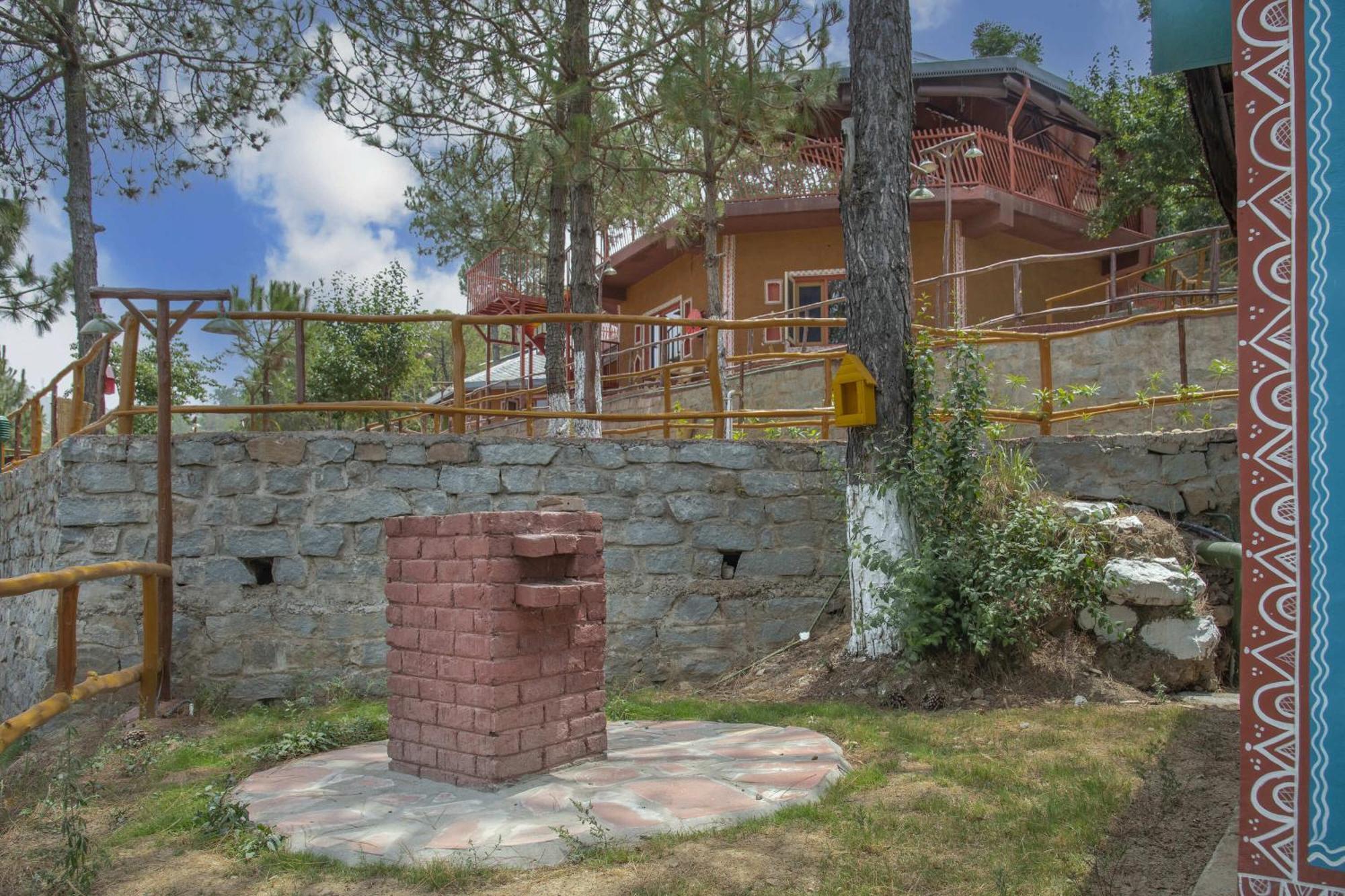فندق A Kasauli Ggaon By Echor المظهر الخارجي الصورة