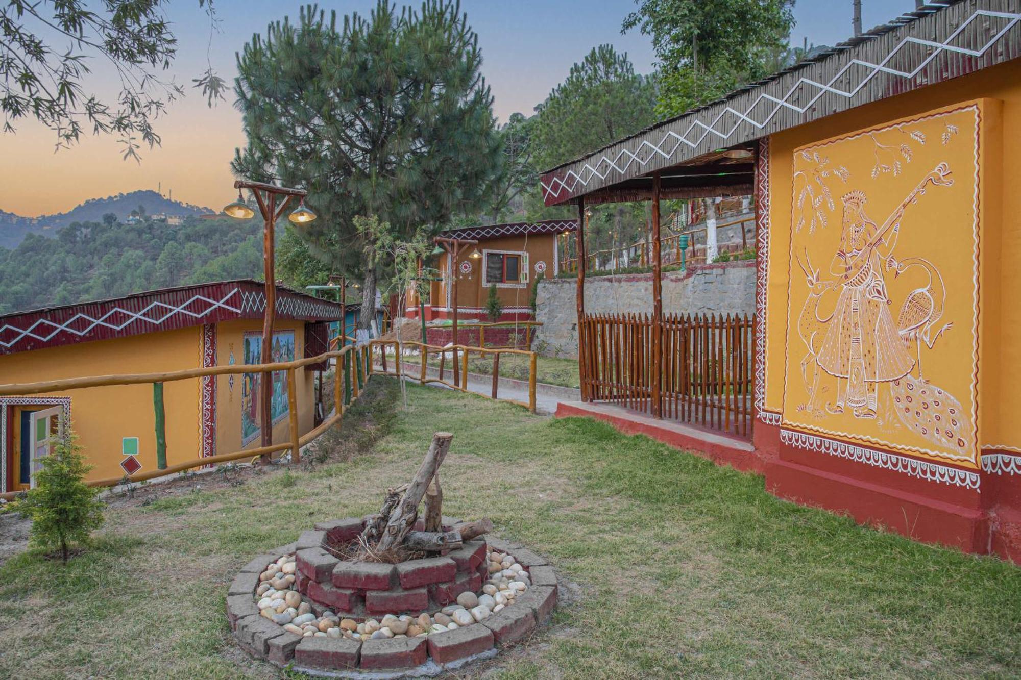 فندق A Kasauli Ggaon By Echor المظهر الخارجي الصورة